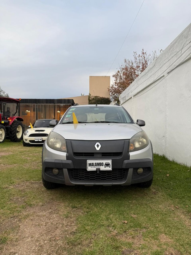 Renault Sandero Stepway Rip Curl 1.6 con GNC — foto 3